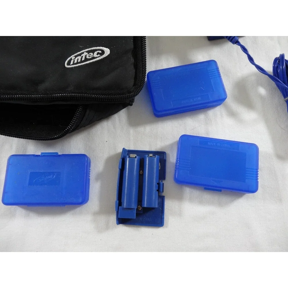 Intec Nintendo Game Boy Advance Black Carrying Case Travel Bag With Accessories‎